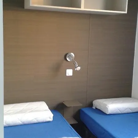 Kemping Chalet Park Zeeberm *